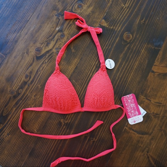 ❤️🌺HULA HONEY RED BIKINI❤️🌺 - Picture 2 of 8